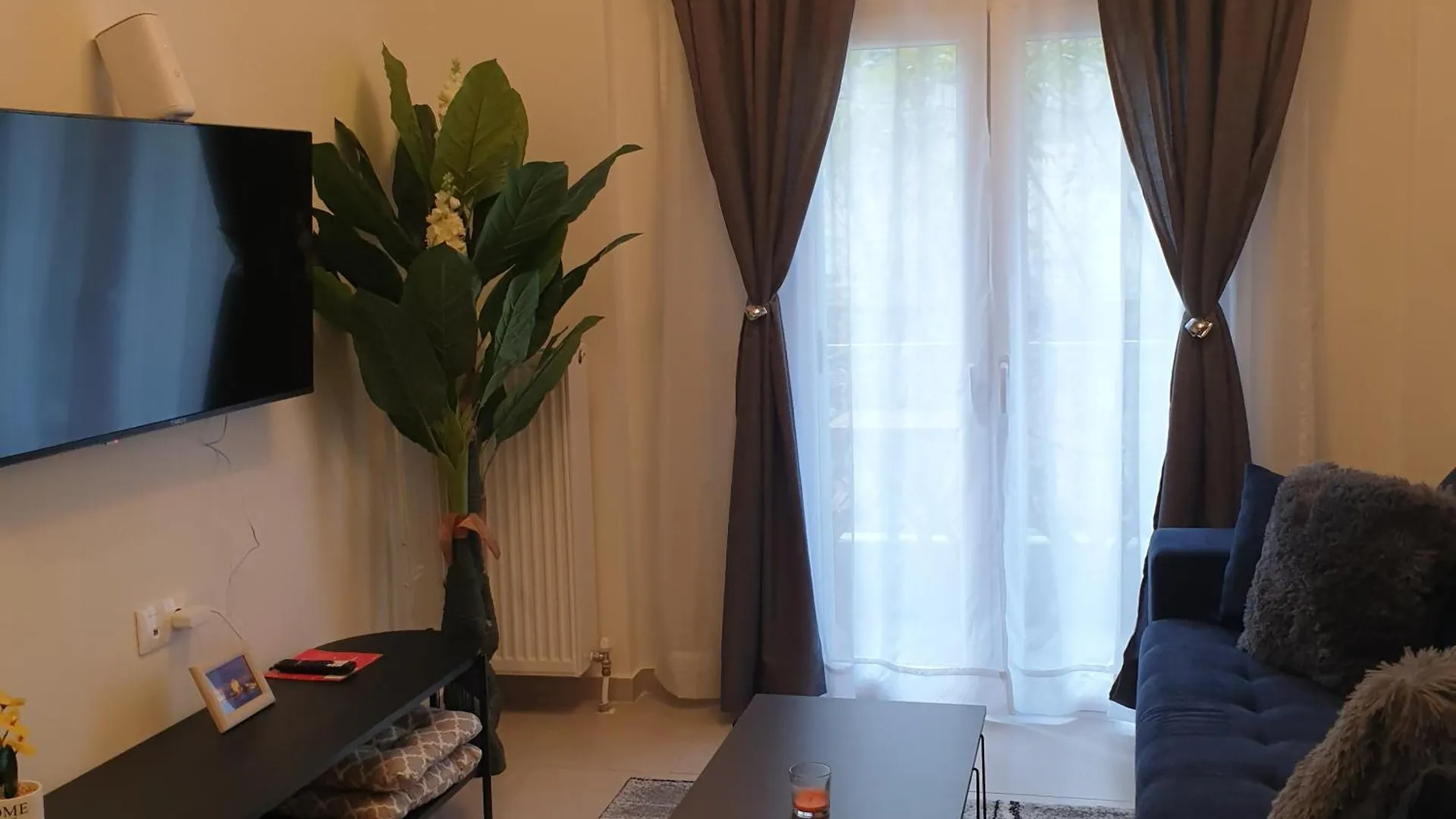 סלוניקי Luxe Haven Suites 1 0*,